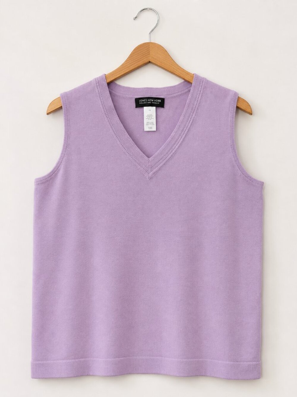 JNY 1X Lavender V-Neck Knit Sweater Vest Plus Classic Minimalist